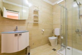 Pine Tree Boutique Apartments - 6