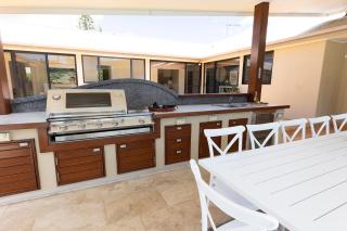 Resort on Underwood - Forster - 1