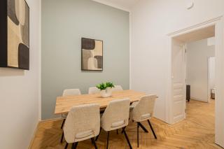 Charming APT perfect for 4-6 tram, self-checkin - Vienne - 7