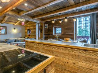 Appartement de Prestige avec Cheminée au Centre de Val-d'Isère, à Proximité des Pistes et Commerces - FR-1-694-205 - Val dʼIsère - 3