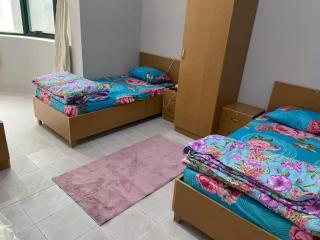 Bedspce Available Sharjah - Sharjah - 2