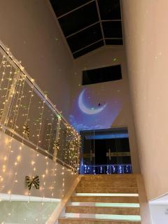 Pousada Moriah 700 metrôs Magic City - 3