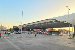 Acogedor depto al lado de metro - Santiago - 2