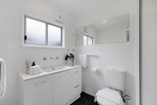 Chic 3-BR Terrace - Prime Location, Modern comforts - Sídney - 2