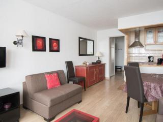 Appartement 2 pièces avec balcon, exposé sud/ouest, à 500 m des pistes, proche commerces et parking - FR-1-449-20 - 4