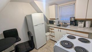 Cozy downtown one bedroom free parking - Kingston - 5