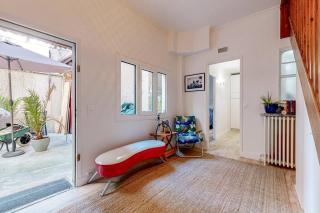 Spacious Private House 160sqm Prime Location with Yard and Parking for 2 Cars - Saint-Ouen - 3
