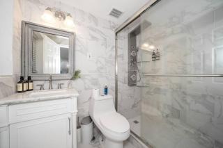 11G-2Br/2B ATL walk2 America Mart, Parking - Atlanta - 3