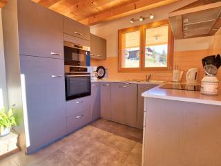 Chalet typique, 4 chambres, vue montagne, WIFI, parking - FR-1-505-66 - Notre-Dame-de-Bellecombe - 2