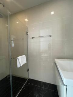 Luxurious Apartment in Sukhumvit - Bangkok - 2