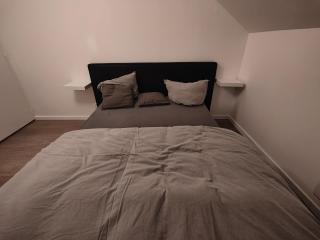 Les Lofts De Provins: Apt 8 - 3