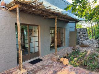 Eloff Guest House and Gallery - White River - 8