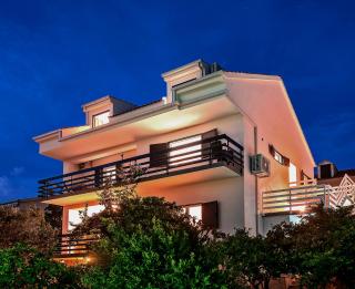Spacious apartment with pool and jacuzzi - Trogir - 5