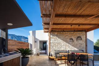 Solis Villa, with Heated Pool & 5 minutes to Beach, By ThinkVilla - Kavros - 4