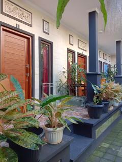 Double N Guesthouse Sanur Bali - Sanur - 1