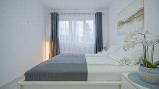 Mountain Hideaway Apartment - Brasov - 9