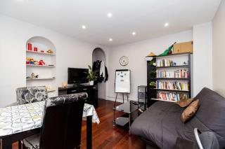 Cocoon and bright T1 In A Quiet Neighborhood - Paris - 9