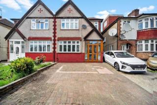 Greenford Hububb Stay - 1