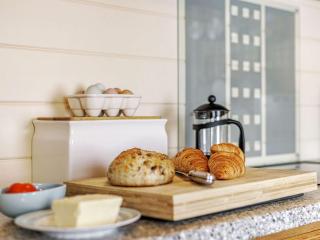 2 Bed in Clovelly BITFL - Woolfardisworthy - 2