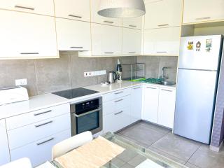 Panoramic Sea View Apt - 2bed - Limassol - 7