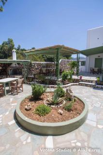 Votana Studios - Aliki - 6