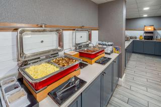 Hampton Inn & Suites Nashville-Vanderbilt-Elliston Place - Nashville - 1