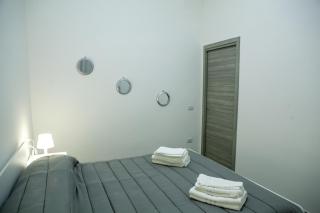 Na' Stanza in Piazza - Naples - 4