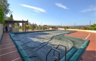 3 Bedroom Pet Friendly Home In Arezzo - 6
