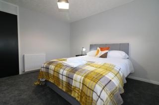 Signature - Glen Garry House - East Kilbride - 2