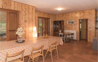 Awesome Home In Cerqueto Di Civitella - - 8