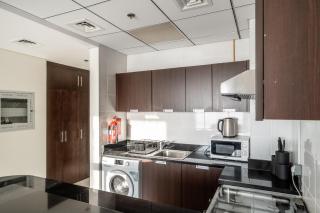 ALH Vacay - Studio with Golf Course View - Dubai - 1
