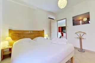 Villas CALA CORSA - 3 chambres piscine partagée chauffée - CALA ROSSA Porto-Vecchio - Villas entièrement Climatisées - Internet gratuit - 4