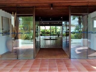 Piso con Vistas, Cerca de Playa Pet-Friendly, Ideal para Senderismo y Bicicleta, Piscina y Wi-Fi - ES-258-52 - 2