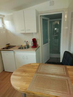 studio au calme wifi 600m centre ville parking gratuit devant - Castres - 8