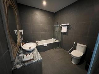 Tabebuya Resto & Resort - Kesembu - 5
