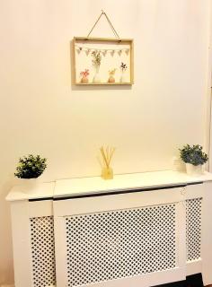 Cosy Luxurious 3 Bedroom House, Free Parking, Free WiFi, Private Garden, Free Netflix - Havering - 2