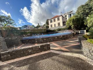 In Town View - Funchal - 5