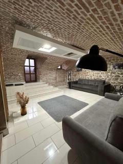 2х кім-й Loft на площі Філармонії by Willox - 1