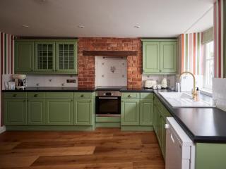Townhouse Suites- Abbey Row - Malmesbury - 3