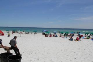 Pelican Beach Resort 1207 - Destin - 8