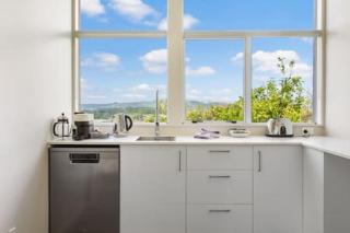 Serene Breeze Escape with estuary view - Whitford - 8