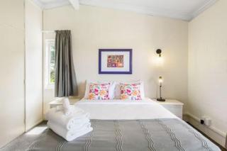 Serene Breeze Escape with estuary view - 1