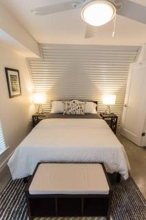 Moon 101 - Full Moon Suite - 2BR 2 5 Bath + Living - New Orleans - 1