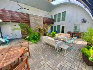 Moon 401 - Half Moon Suite - 2BR - 2 Bath - New Orleans - 6