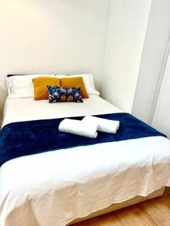 Brilliant One Bedroom Flat in London - London - 7