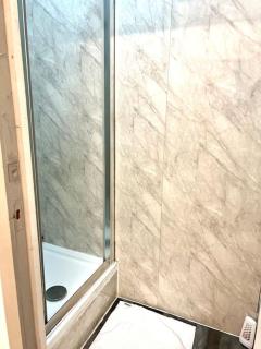 Brilliant One Bedroom Flat in London - Londra - 6