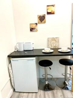 Brilliant One Bedroom Flat in London - Londra - 5