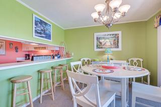 Walk to Ocean and Swim in Pool Surfside Beach Unit - 8