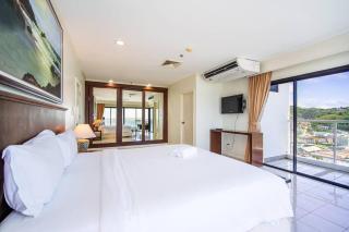 Patong Tower Superior Seaview 3BR- 2302 - Patong Beach - 2