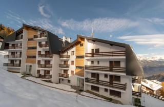 MP24 Ski in, out apartment on slopes with indoor private parking space - La Tzoumaz - 0